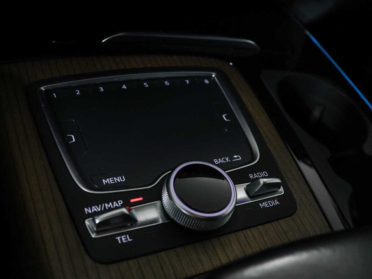 Audi Q7, 2017 Фото №20