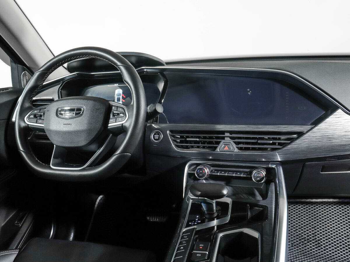 Geely Tugella, 2021 Фото №12