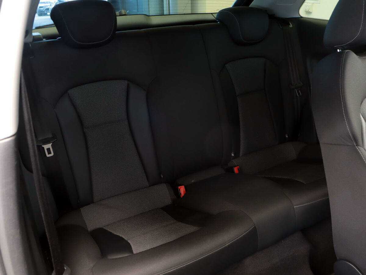 Audi A1, 2011 Фото №8