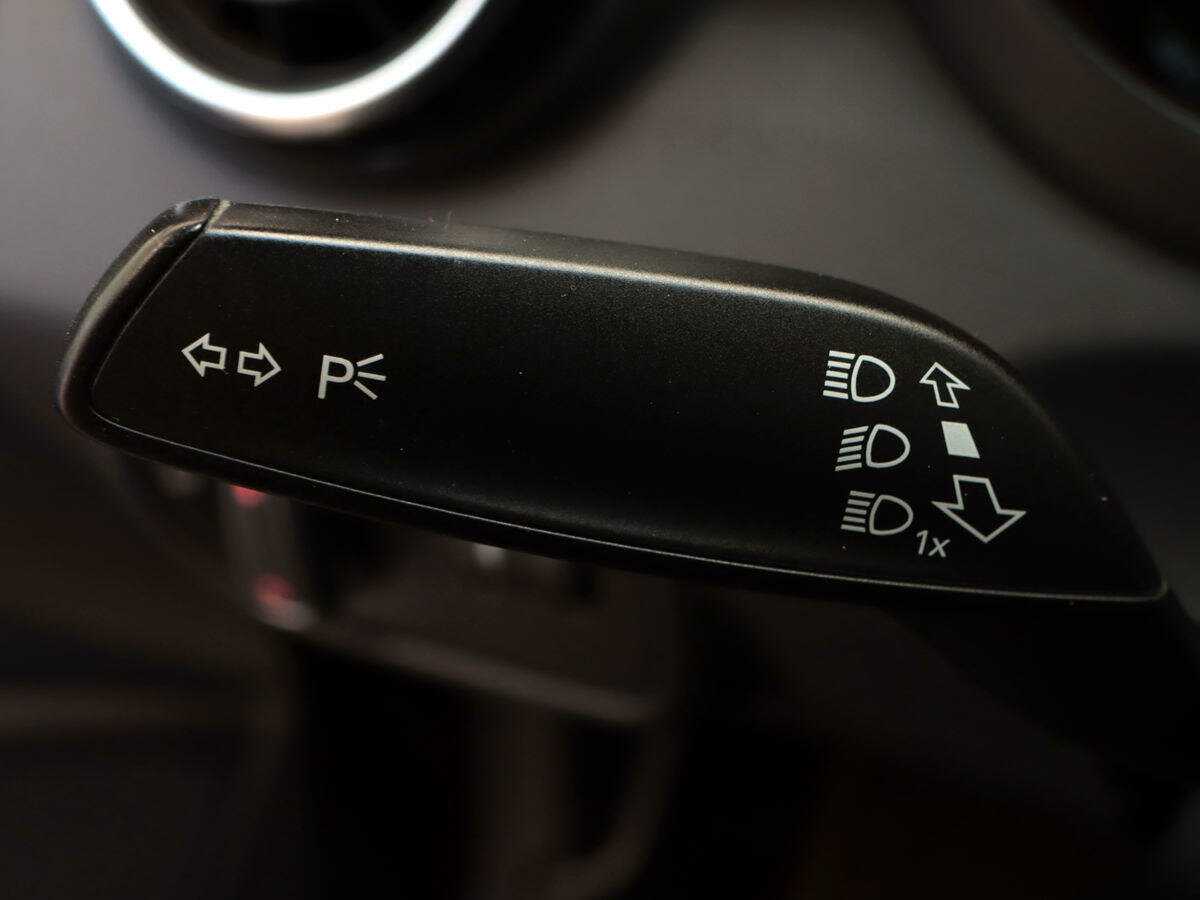 Audi A1, 2011 Фото №11