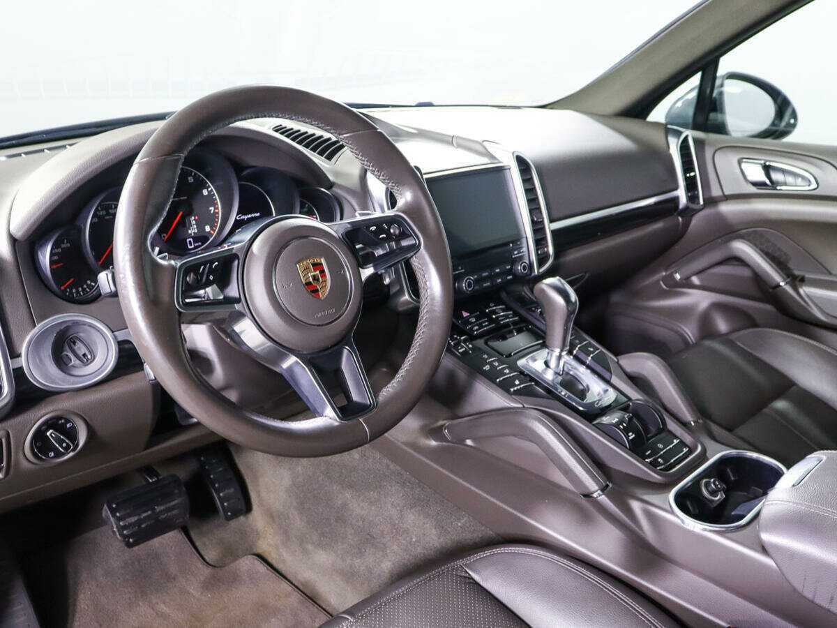 Porsche Cayenne, 2017 Фото №12