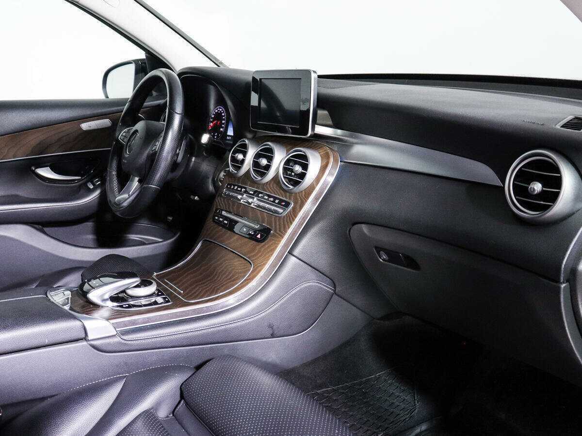 Mercedes-Benz GLC 300, 2017 Фото №7