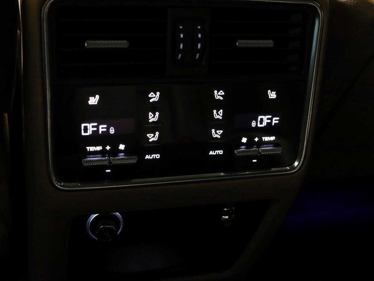 Porsche Cayenne, 2018 Фото №15