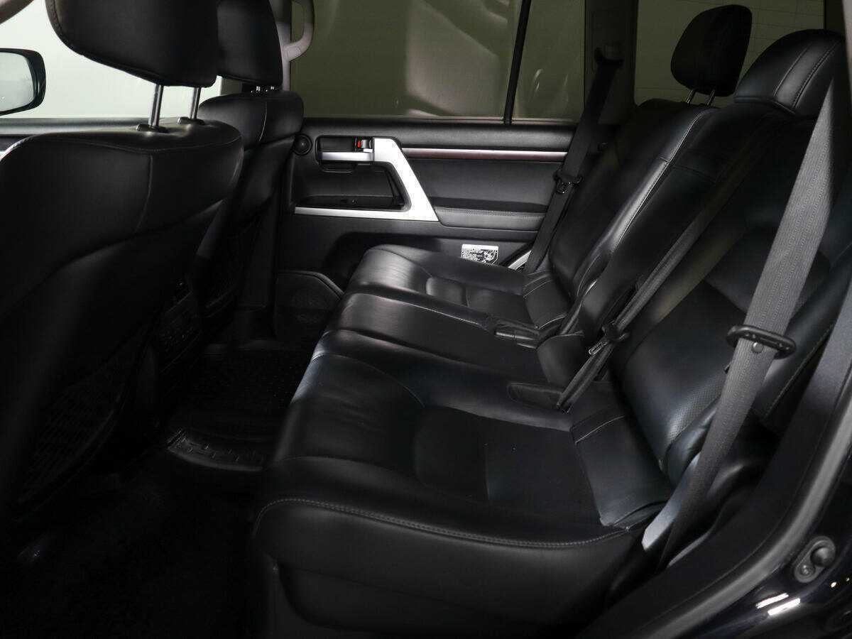 Toyota Land Cruiser, 2019 - 147 208 км. | Фото №8