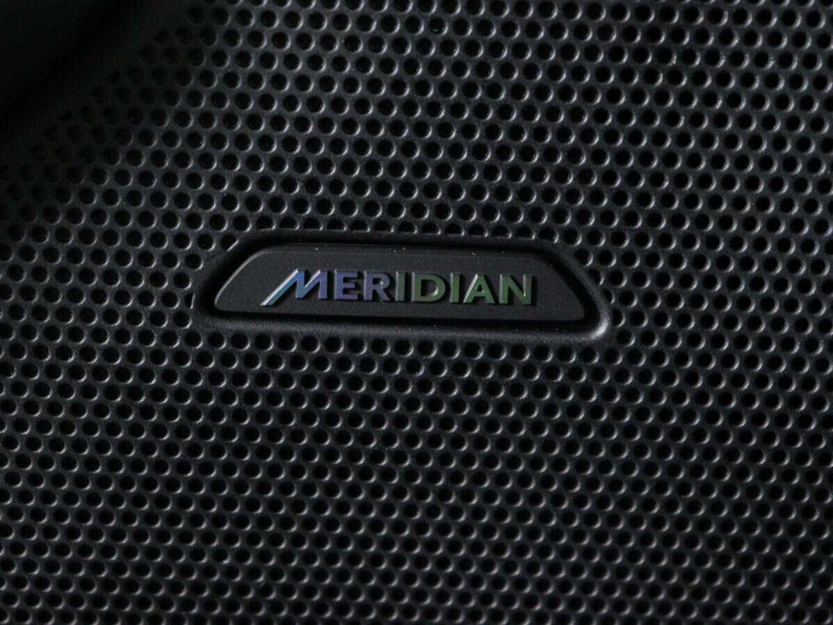 Land Rover Range Rover Velar, 2020 Фото №16