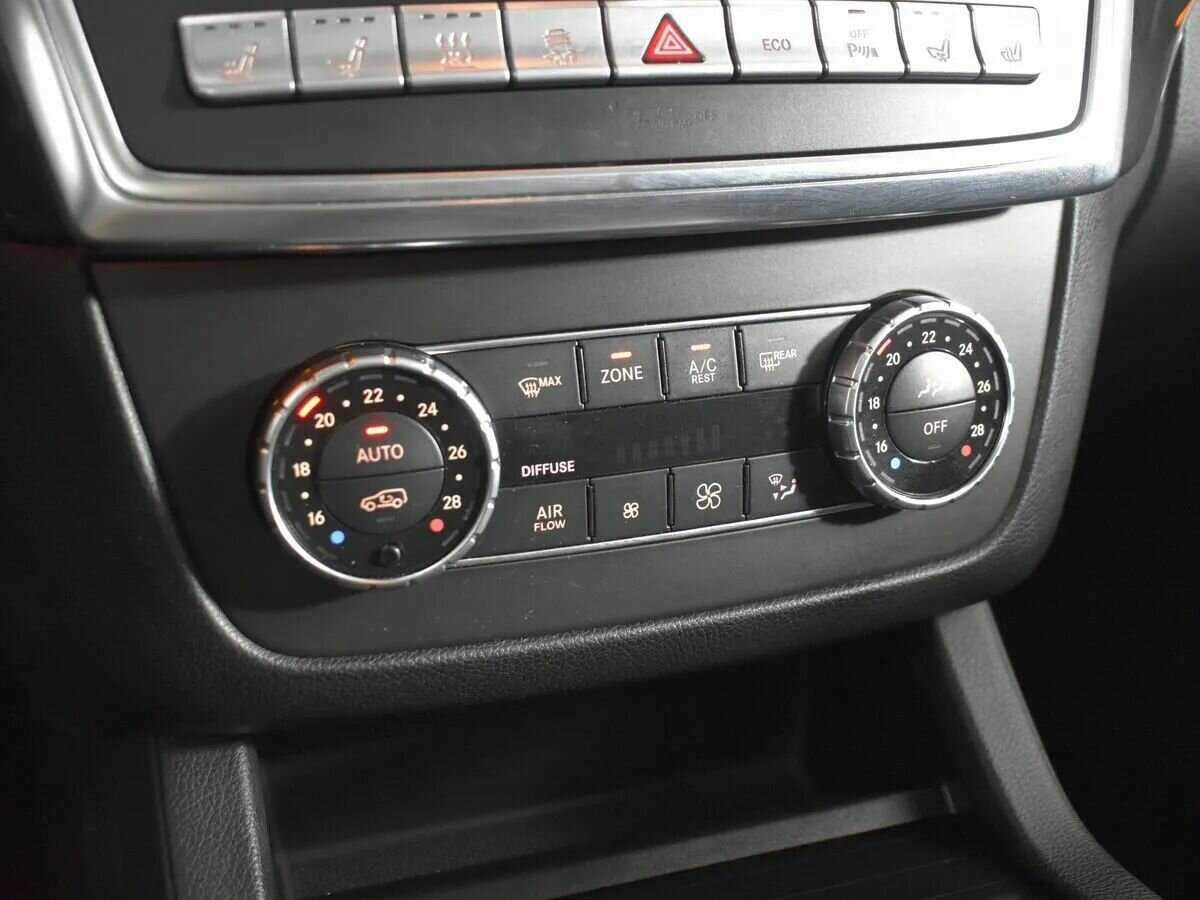 Mercedes-Benz GL-Класс 500, 2013 Фото №22