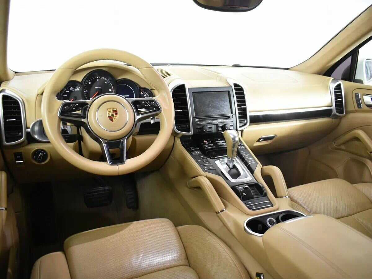 Porsche Cayenne Diesel, 2015 Фото №13