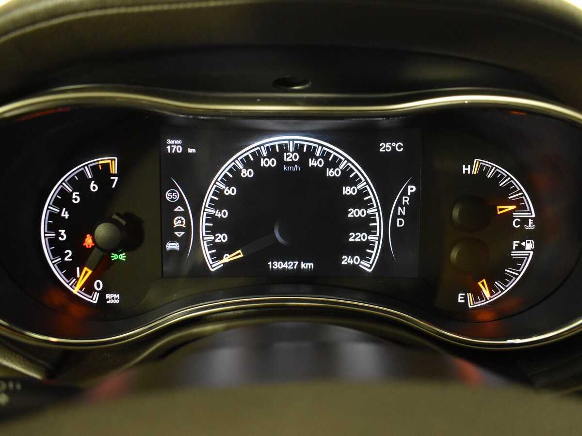 Jeep Grand Cherokee, 2016 Фото №12