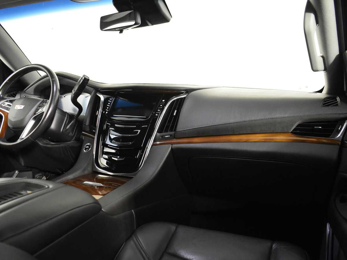 Cadillac Escalade, 2018 Фото №17