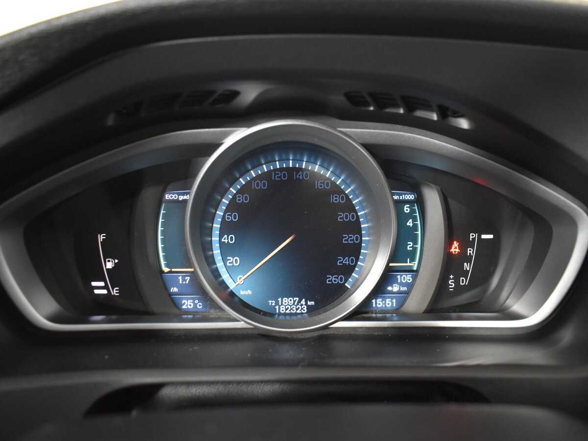 Volvo V40 Cross Country, 2013 Фото №20