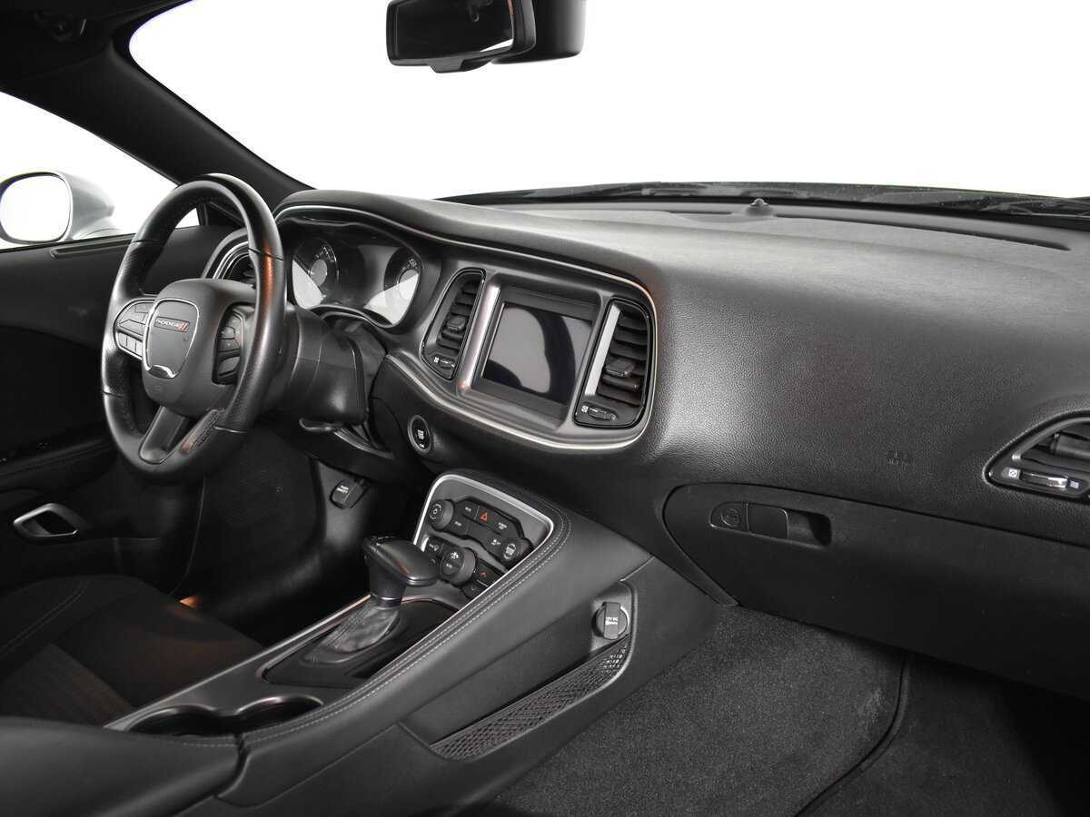 Dodge Challenger, 2020 Фото №14