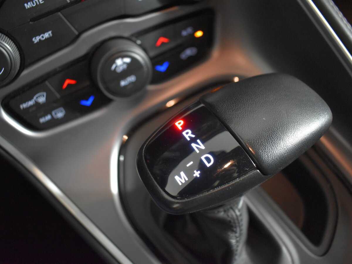 Dodge Challenger, 2020 Фото №22