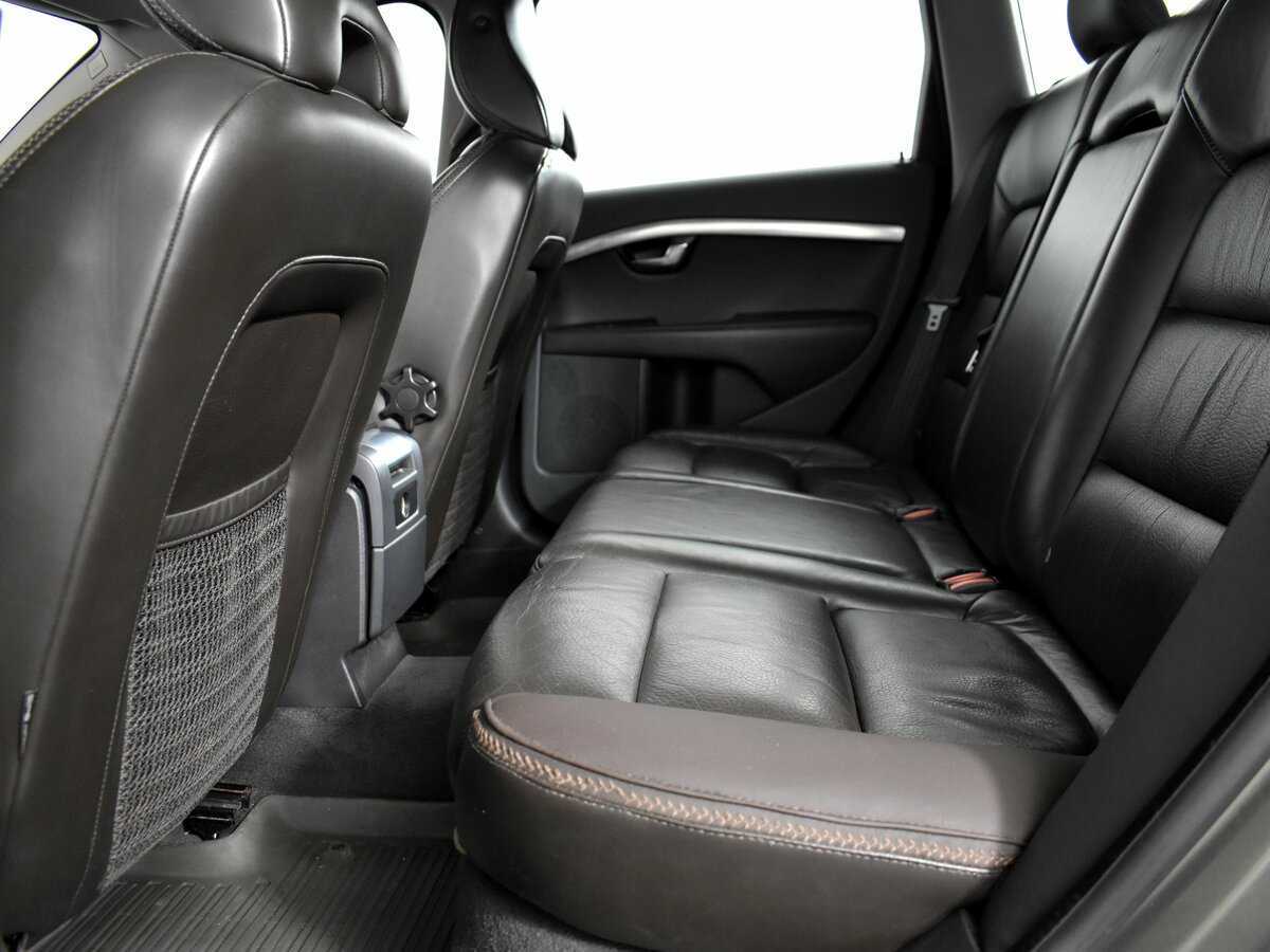 Volvo XC70, 2011 Фото №11