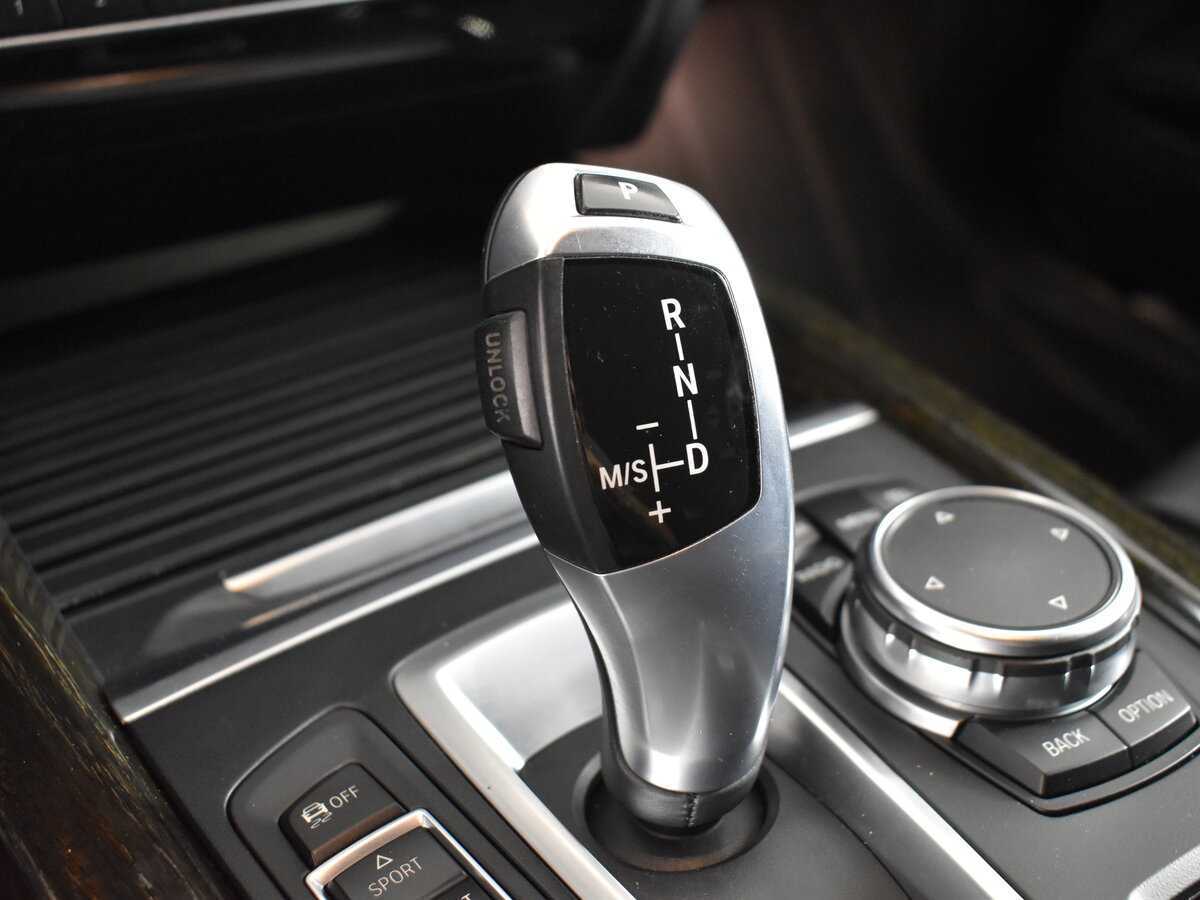 BMW X5 35i, 2015 Фото №23