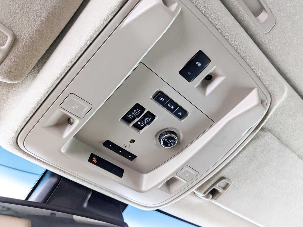 Cadillac Escalade, 2016 Фото №18