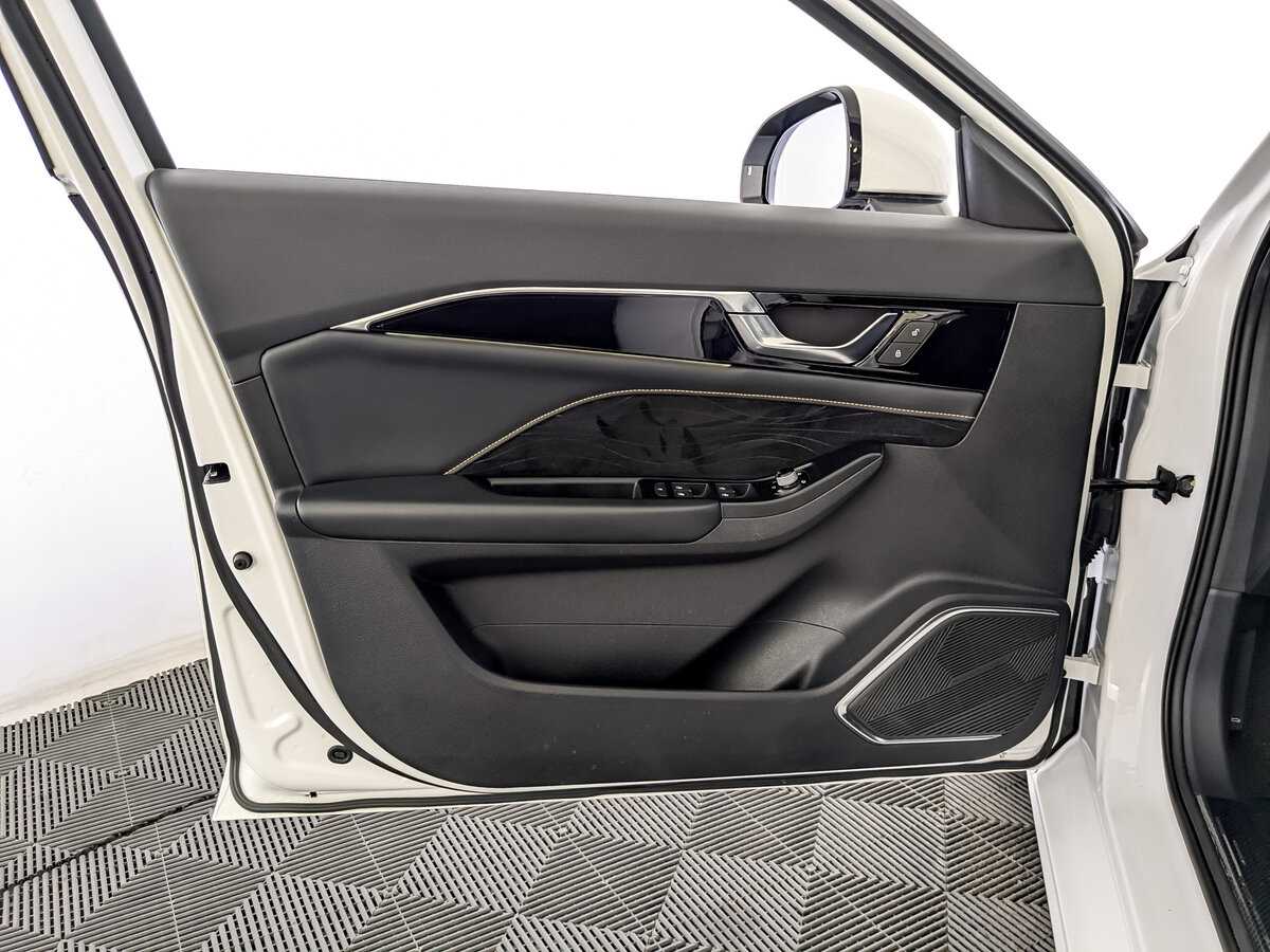 FAW Bestune B70, 2023 Фото №15