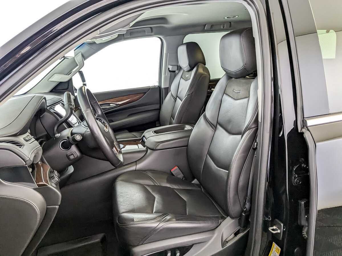 Cadillac Escalade, 2018 Фото №16