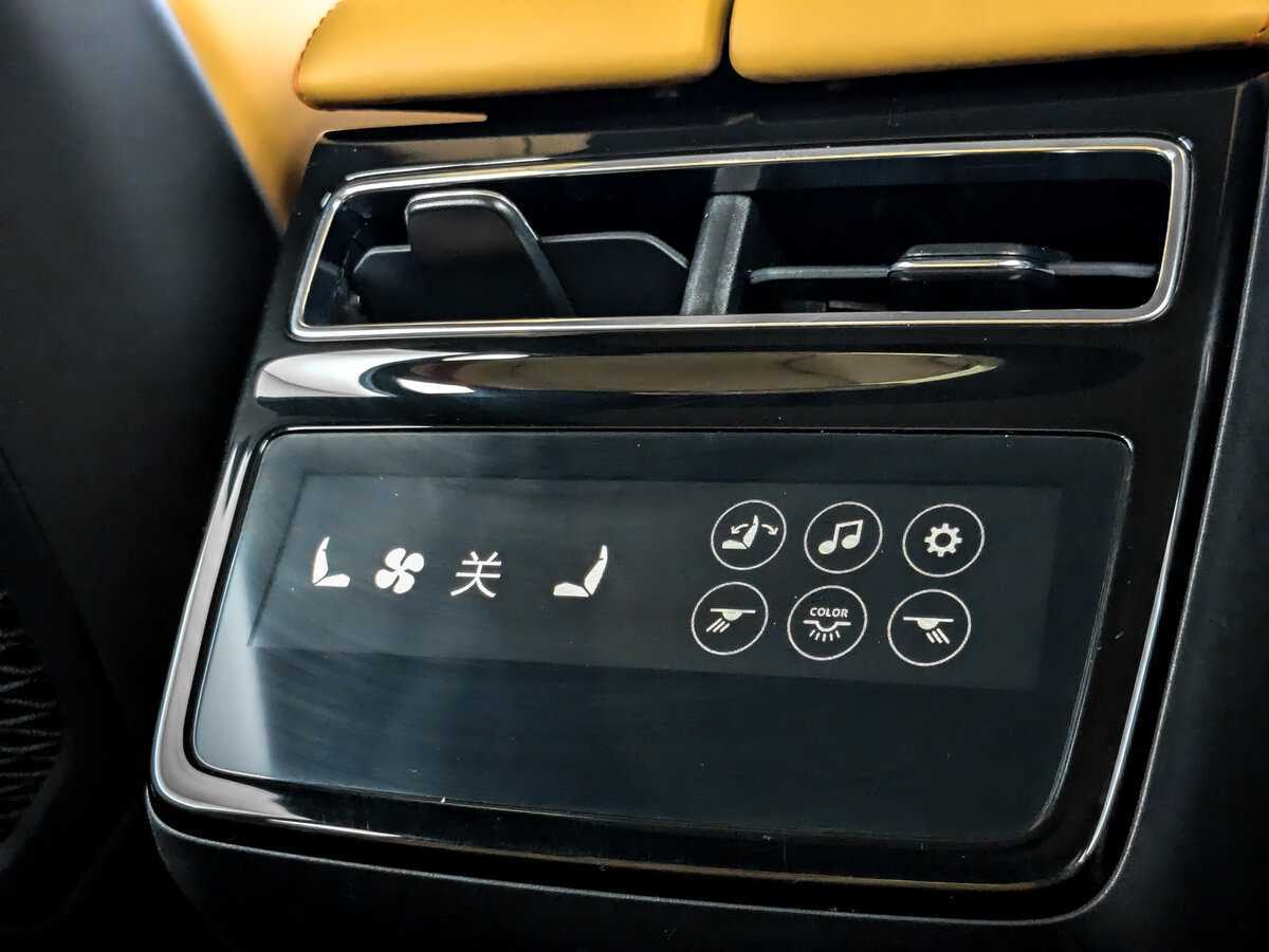 Zeekr 001 100 kWh, 2023 Фото №26