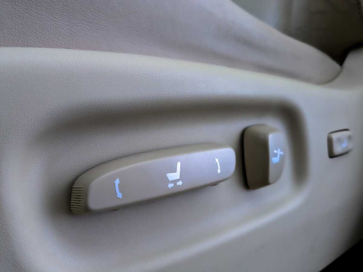 Lexus RX 270, 2011 Фото №17