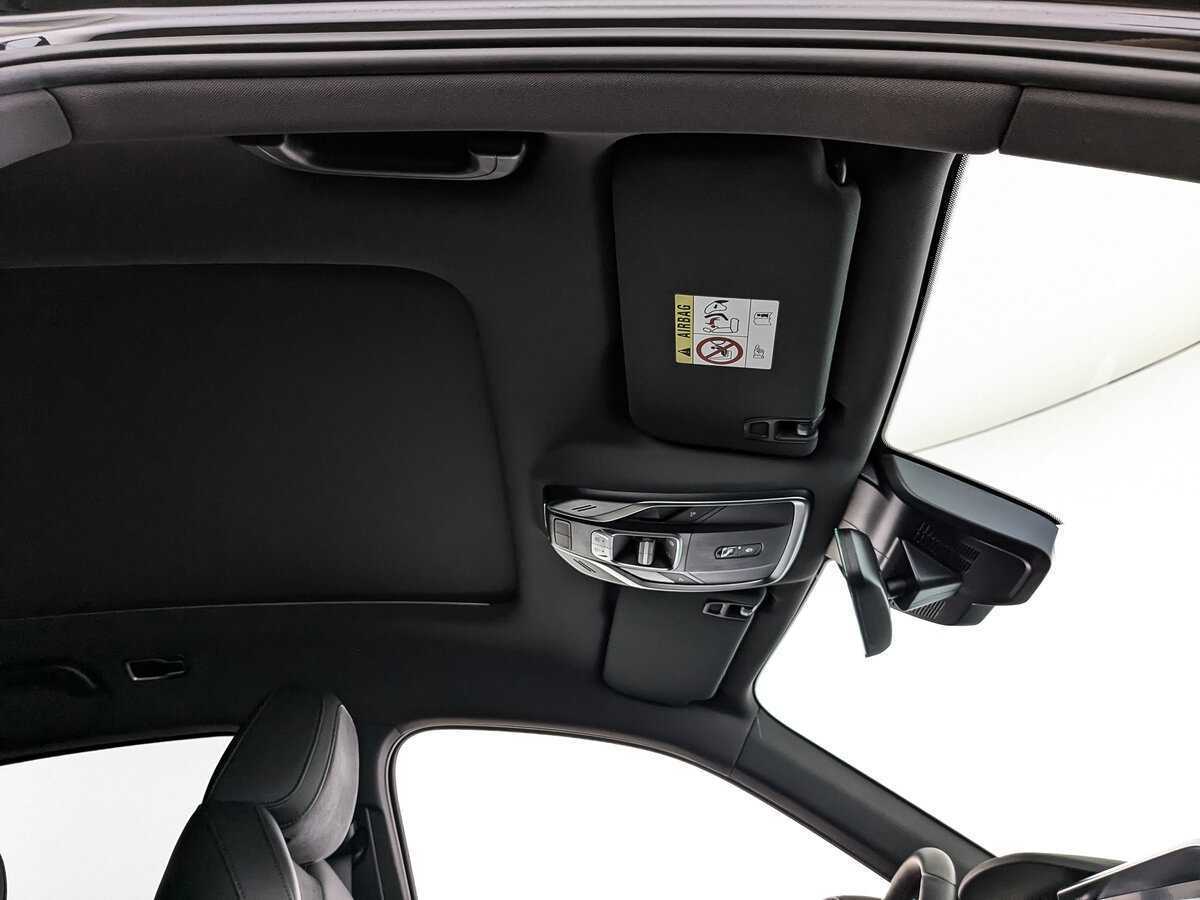 Geely Tugella, 2023 Фото №19