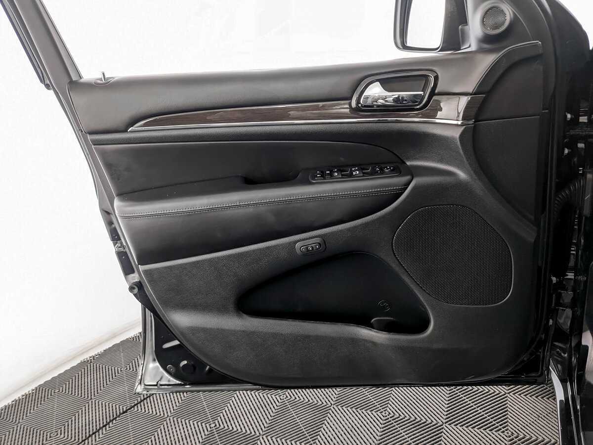 Jeep Grand Cherokee, 2021 Фото №15