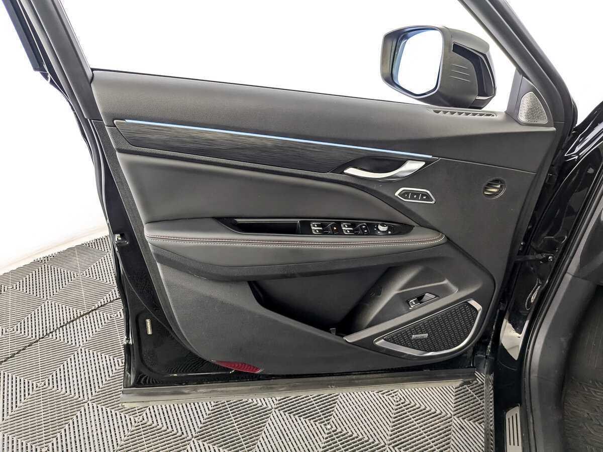 Geely Tugella, 2023 Фото №15