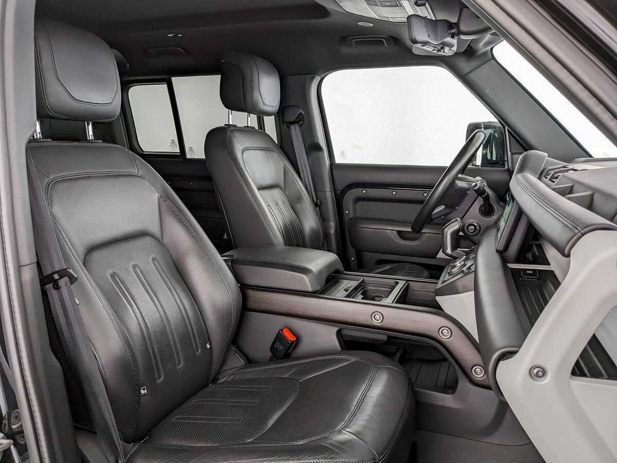 Land Rover Defender 110, 2020 Фото №19
