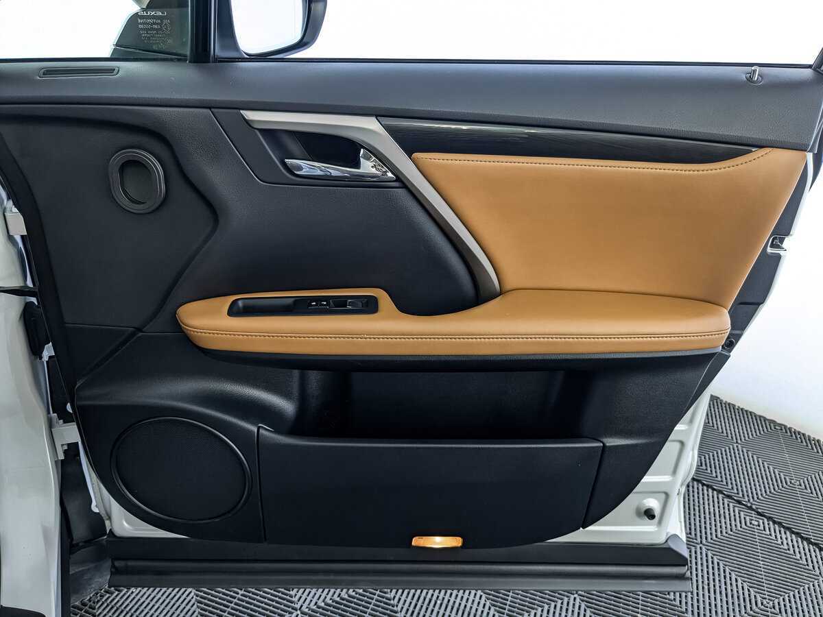 Lexus RX 300, 2020 Фото №21