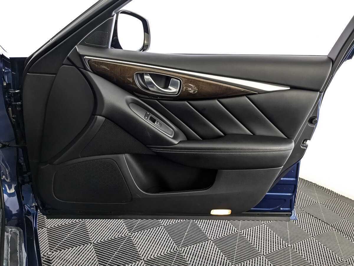 Infiniti Q50, 2018 Фото №20