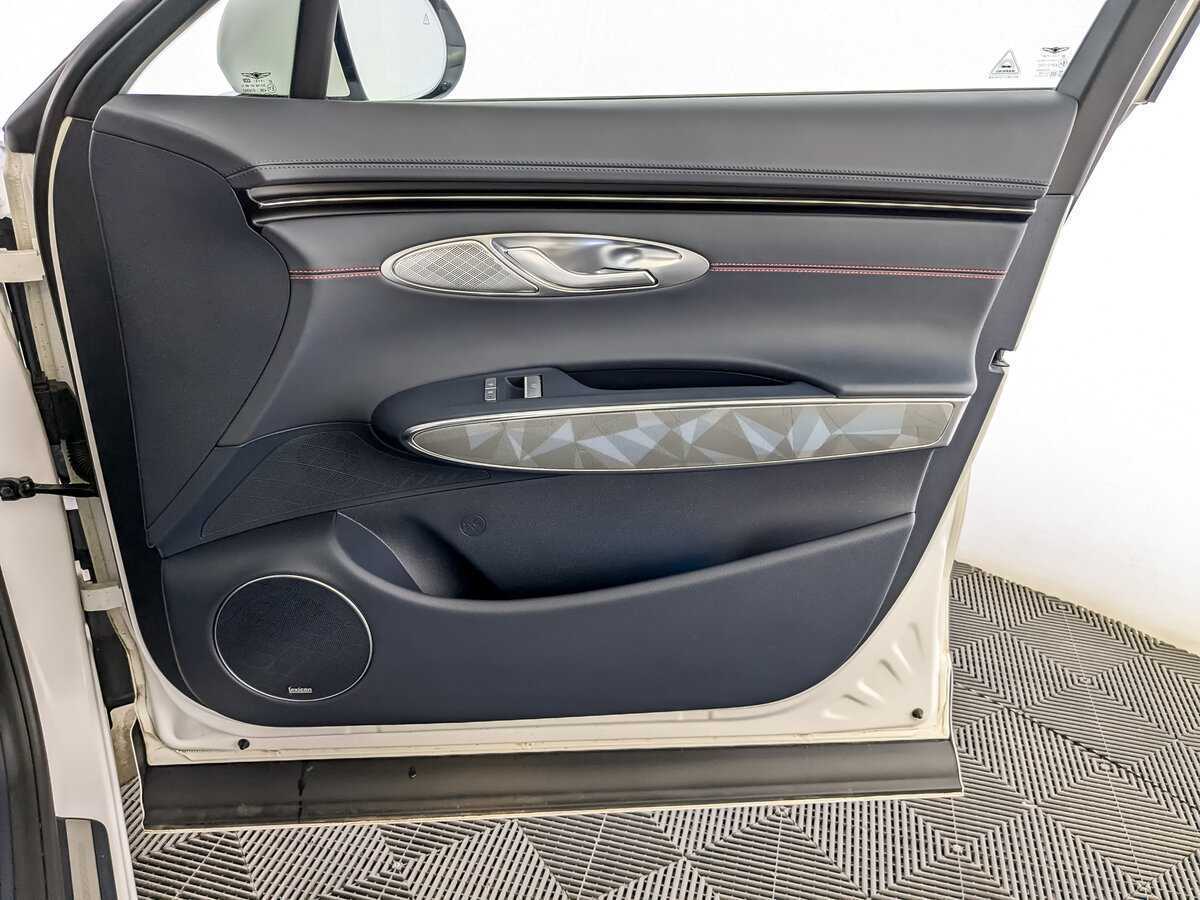 Genesis GV70, 2022 Фото №20