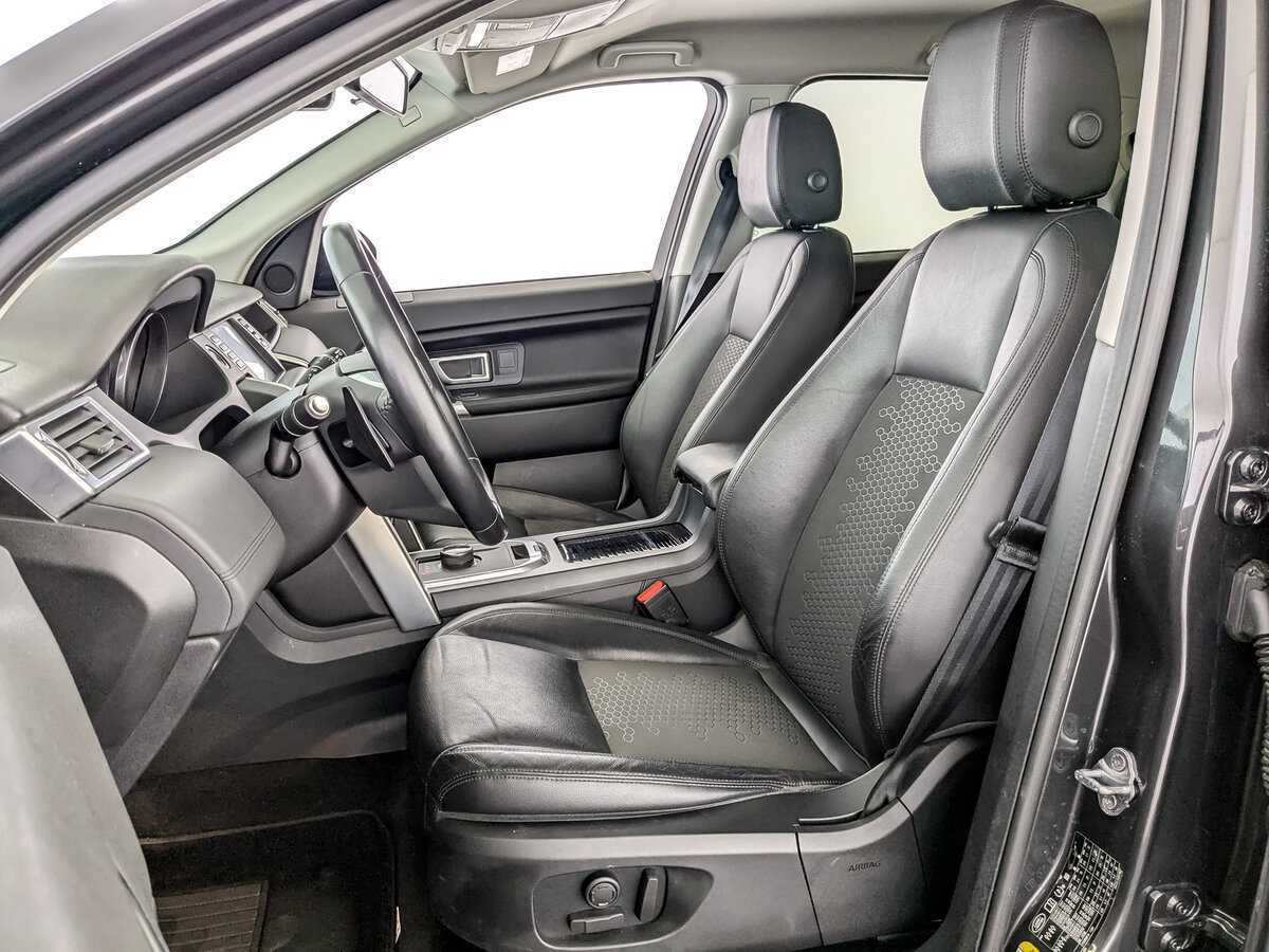 Land Rover Discovery Sport, 2017 Фото №16