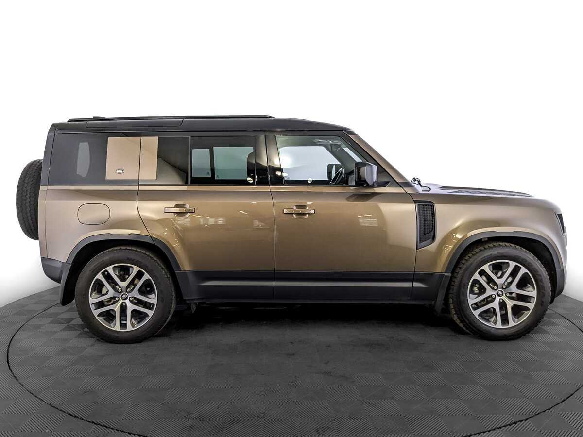 Land Rover Defender 110, 2021 - 68 830 км. | Фото №4