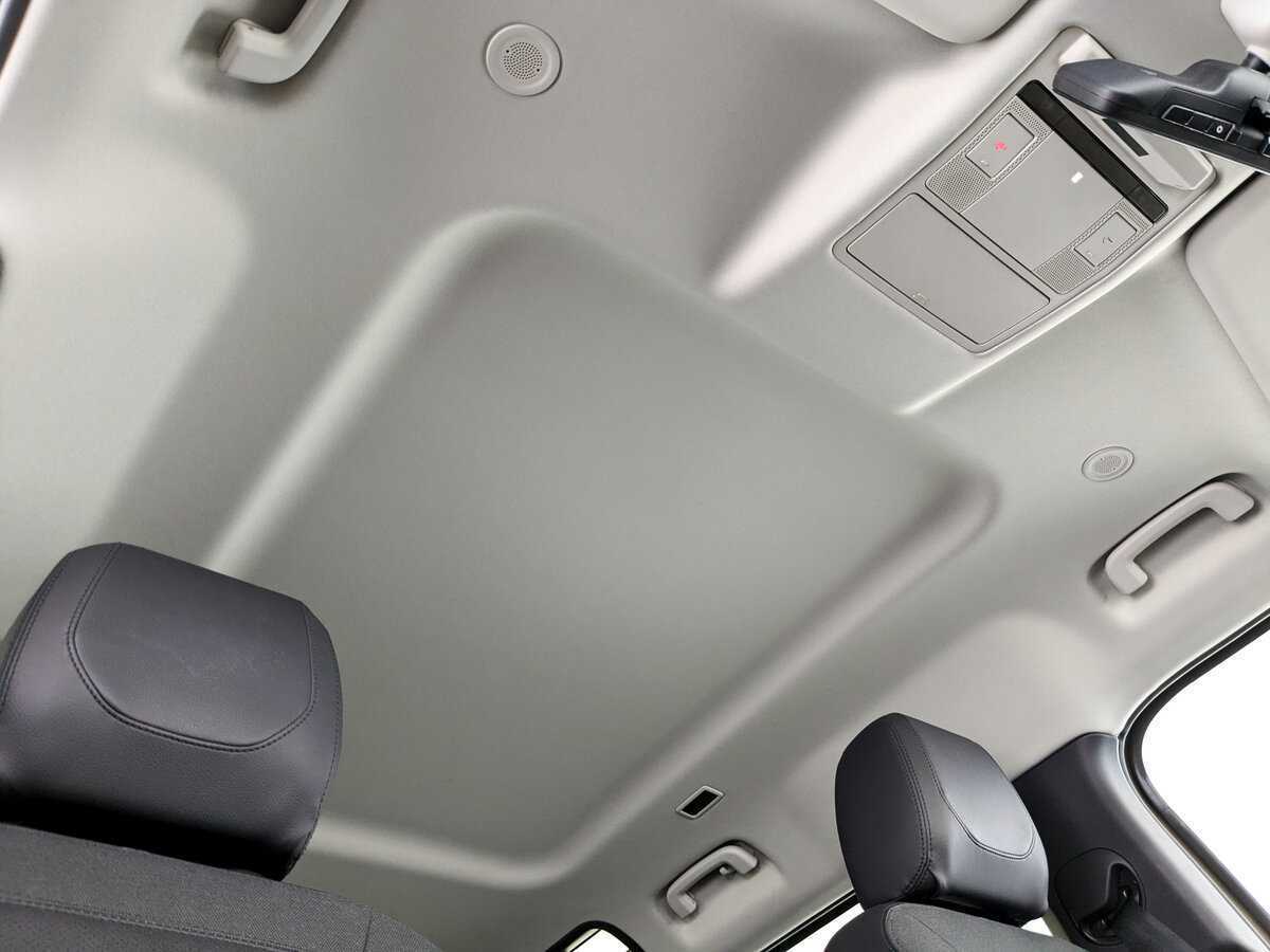 Land Rover Defender 110, 2021 Фото №19