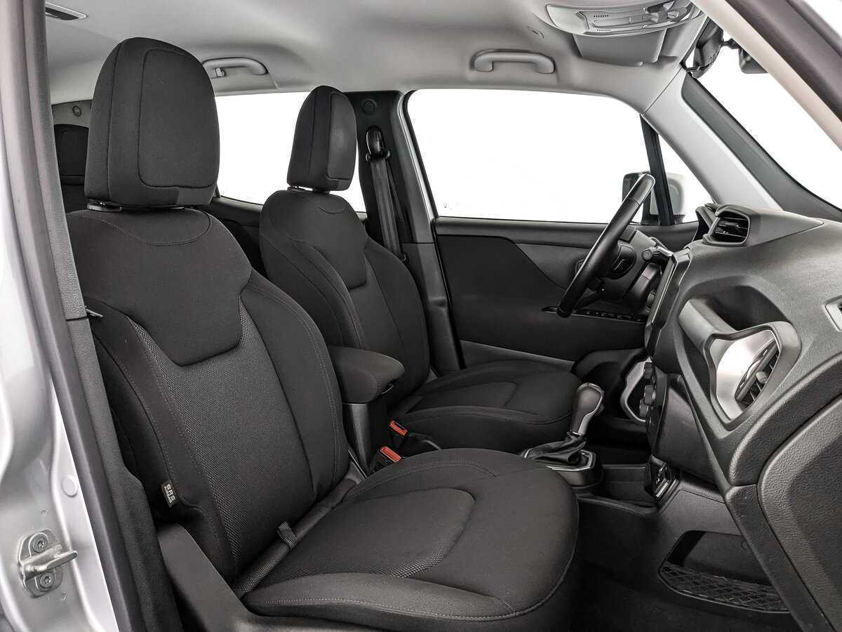 Jeep Renegade, 2018 Фото №20