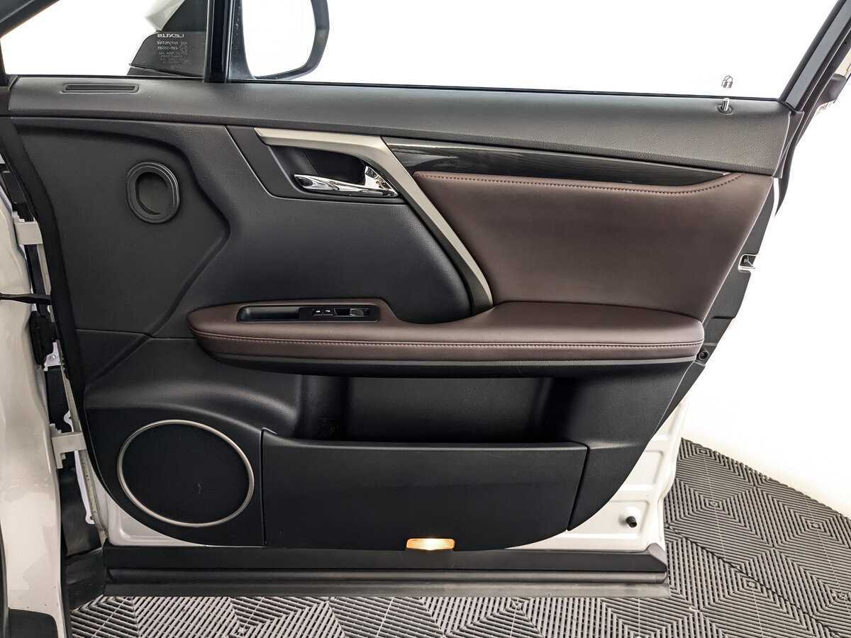 Lexus RX 300, 2019 Фото №20