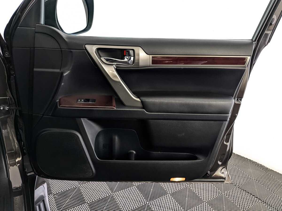 Lexus GX 460, 2016 Фото №21