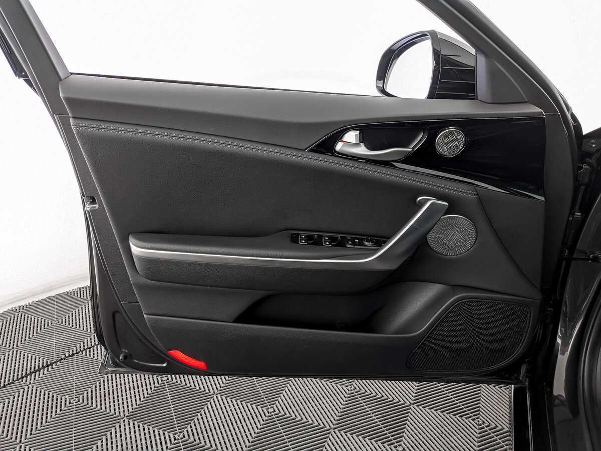 Kia Stinger, 2023 Фото №14