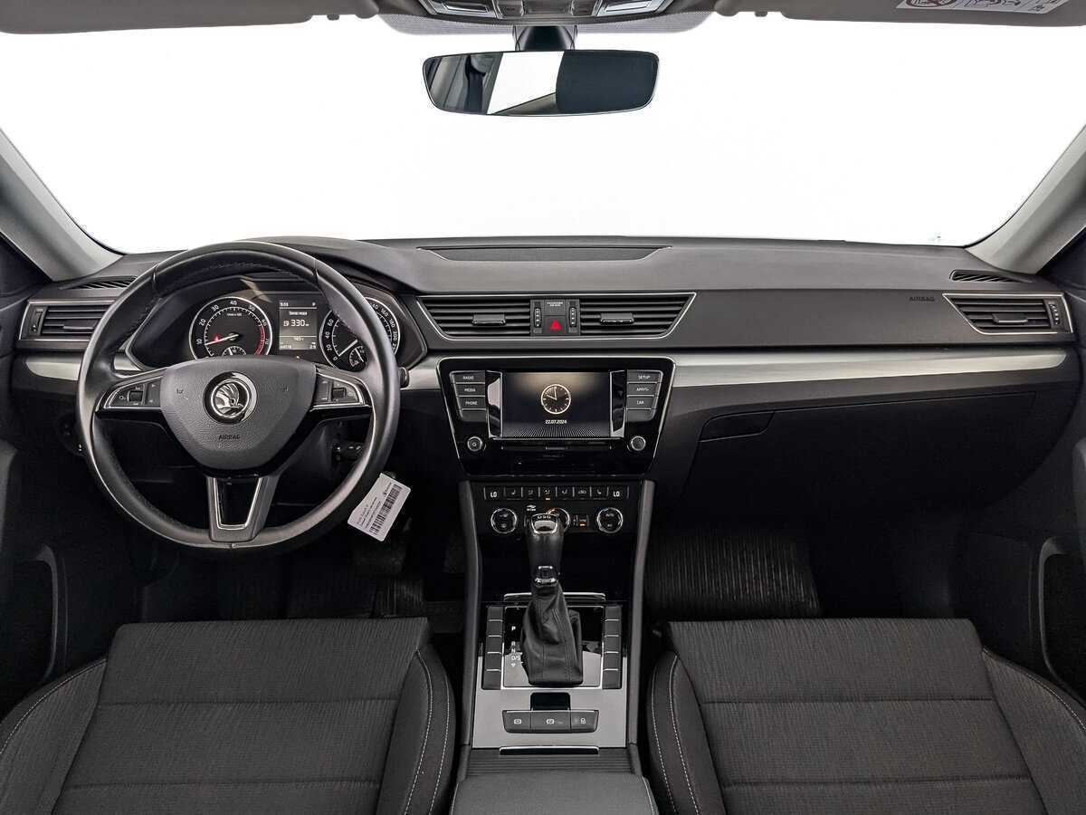 Skoda Superb, 2019 Фото №10