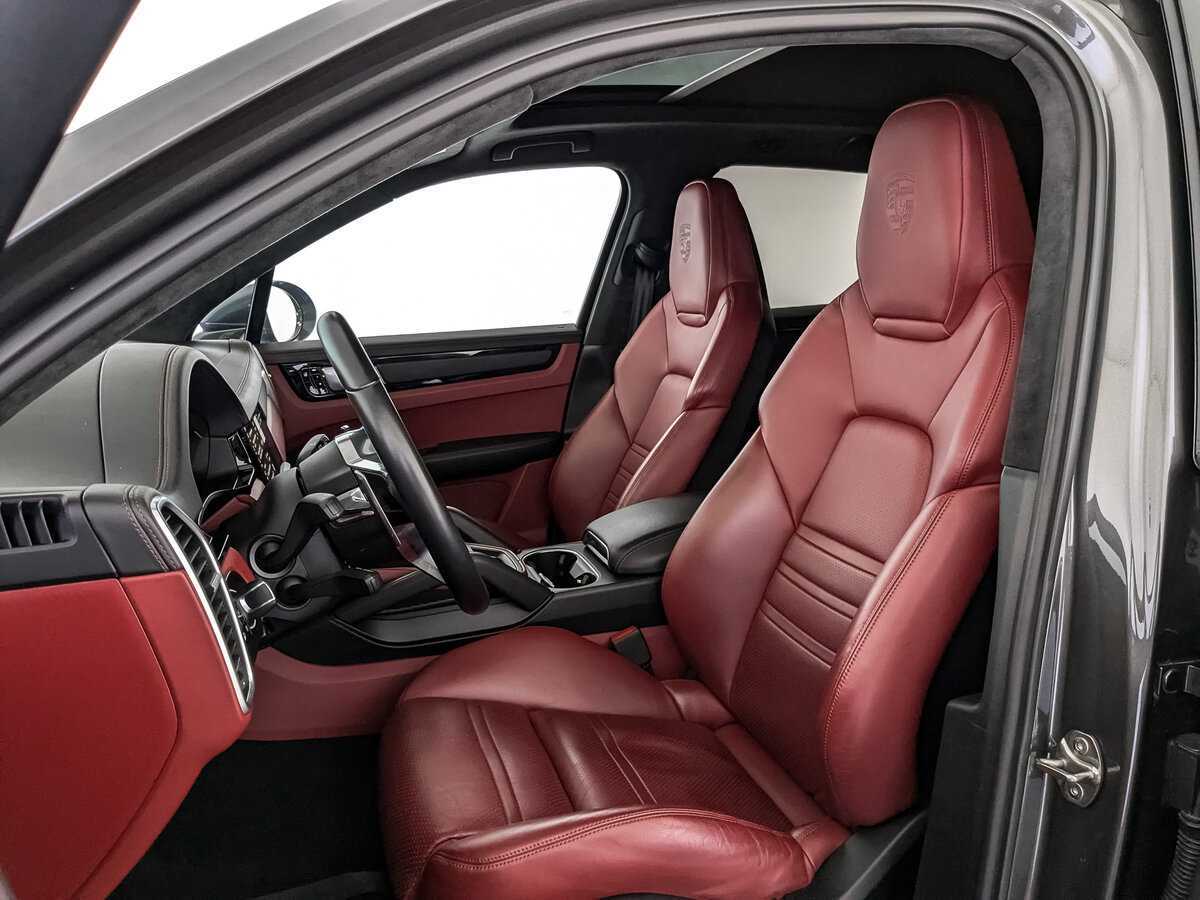 Porsche Cayenne E-Hybrid, 2019 Фото №16