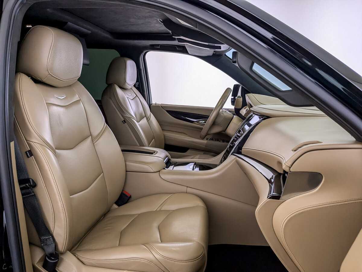 Cadillac Escalade ESV, 2020 Фото №20