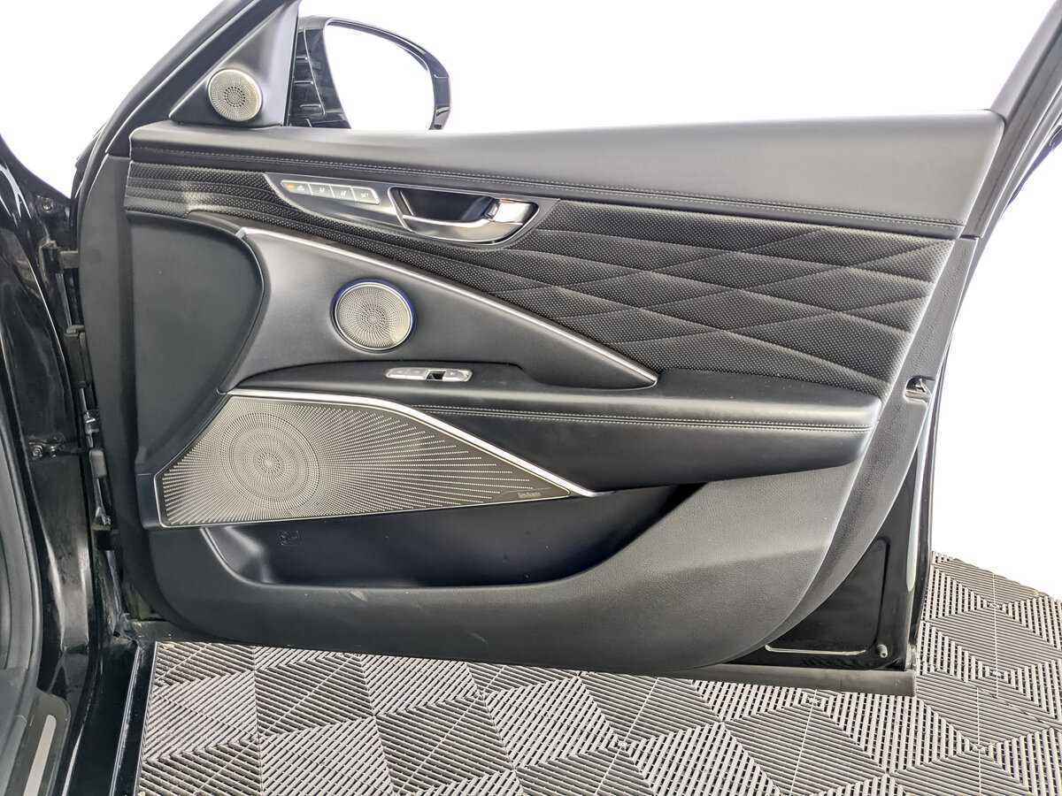 Kia K900, 2019 Фото №22