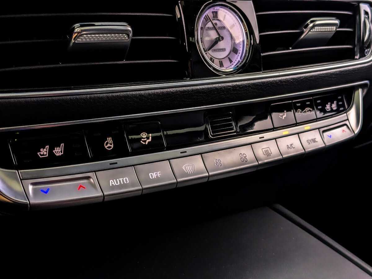 Kia K900, 2019 Фото №24