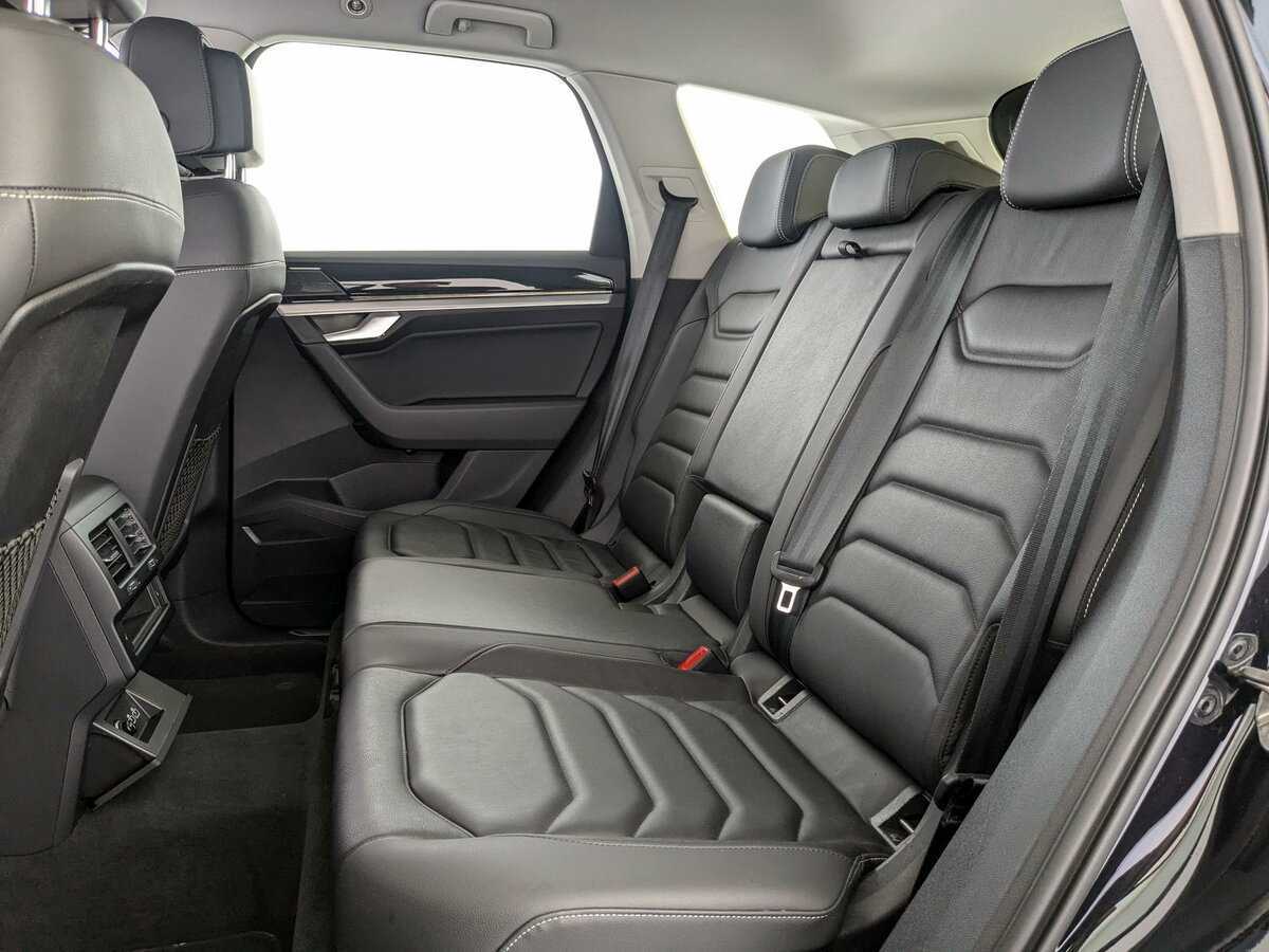 Volkswagen Touareg, 2020 Фото №10