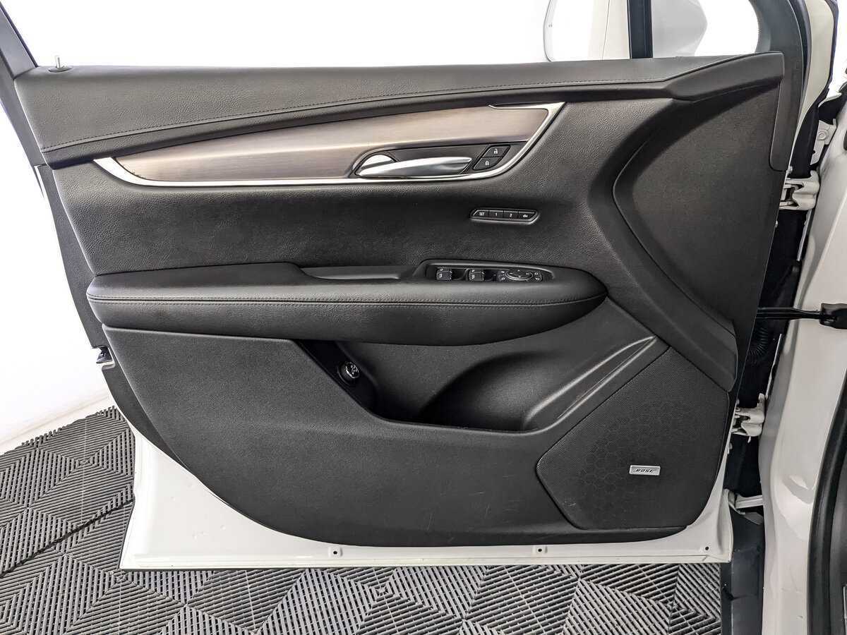 Cadillac XT5, 2016 Фото №15