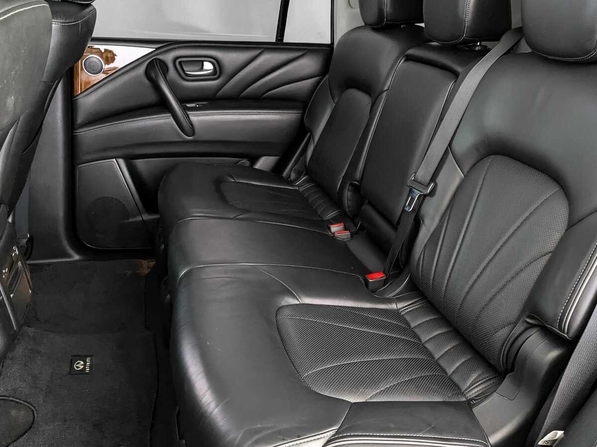 Infiniti QX80, 2017 Фото №14