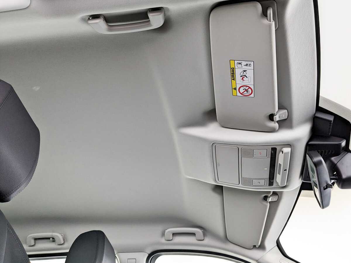 Land Rover Discovery Sport, 2018 Фото №19