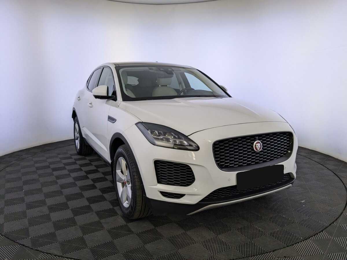 Jaguar E-Pace, 2019 - 145 000 км. | Фото №3