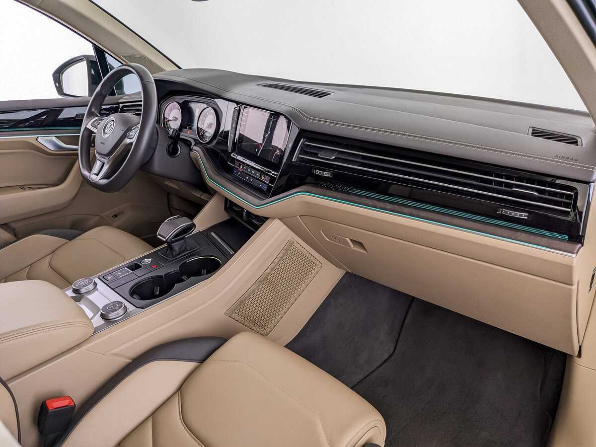 Volkswagen Touareg, 2020 Фото №9