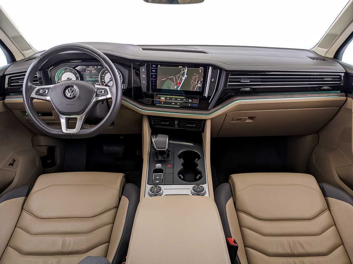 Volkswagen Touareg, 2020 Фото №12