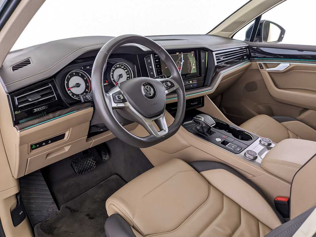 Volkswagen Touareg, 2020 Фото №13
